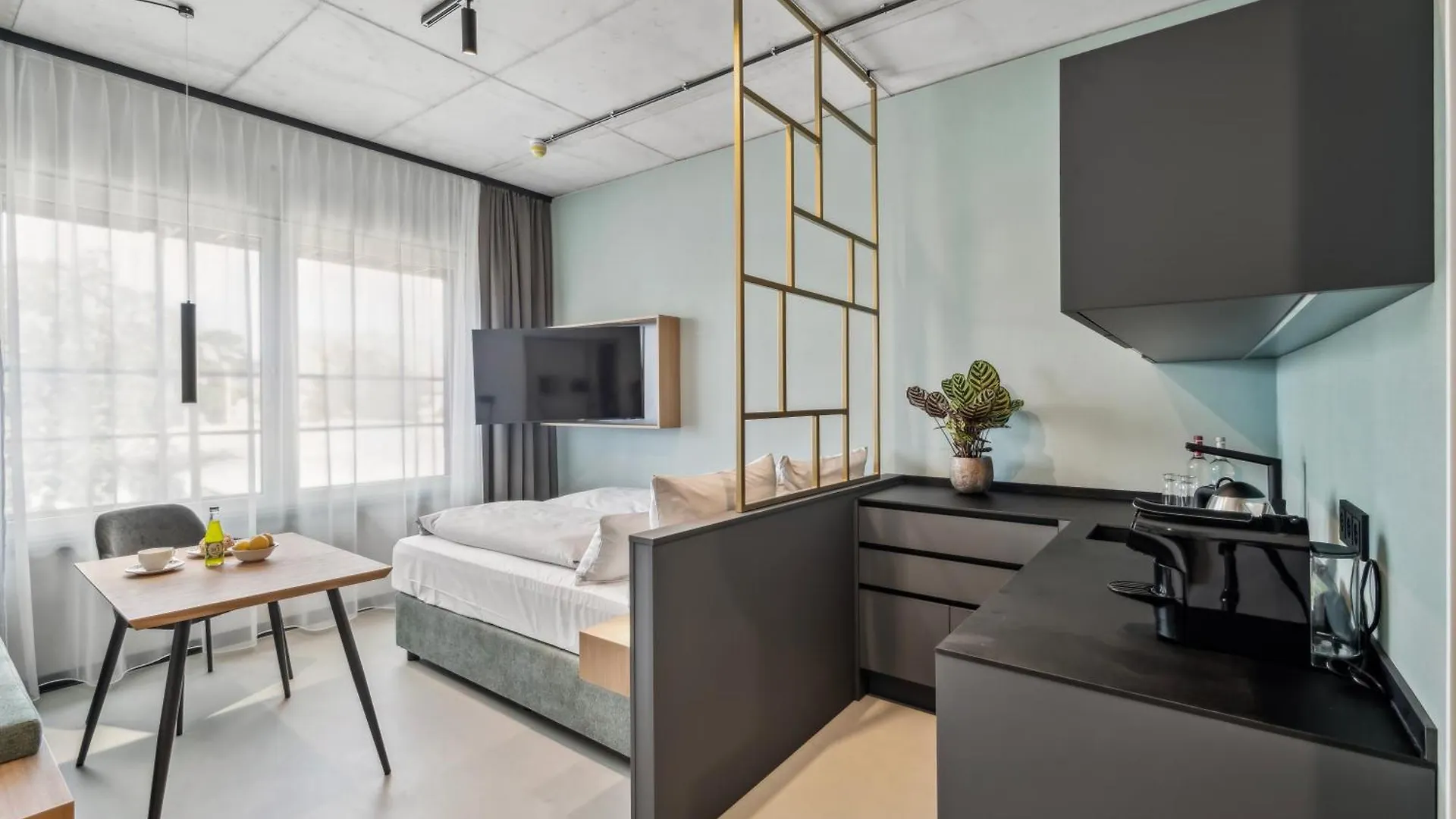 Nena Apartments Muenchen City East Apartahotel
