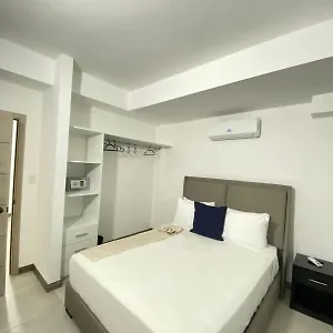 https://eleven-palms-hotel-boutique.comcaribbean.com