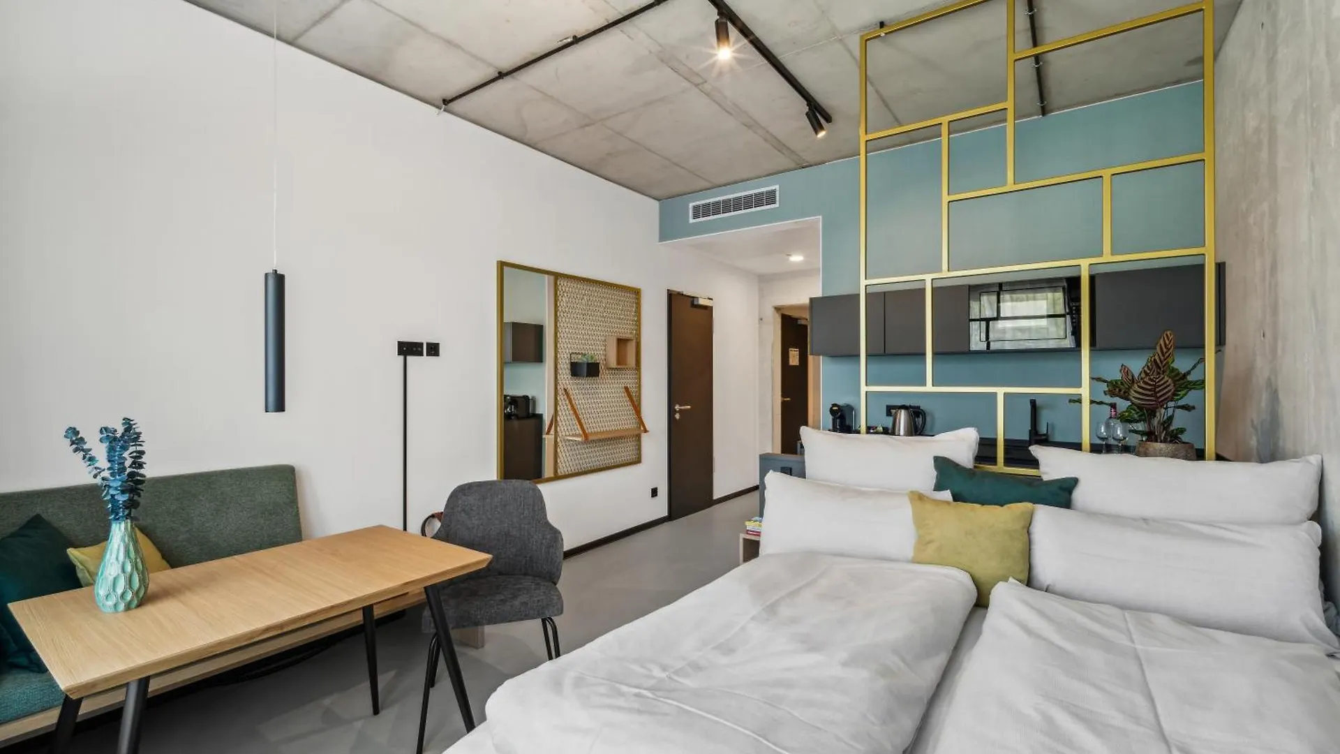 Nena Apartments Muenchen City East 0*, Munich